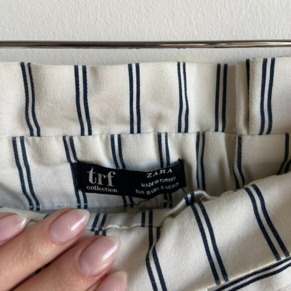 Zara Blue and White Striped Shorts With Belt - Picture 5 of 6